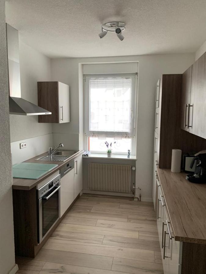 Grenznahe Ferienwohnung Mit 4 Schlafzimmern Grenzach-Wyhlen Esterno foto